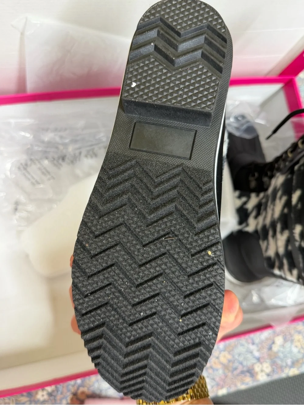 ShoeDazzle Esabell Houndstooth Lace-Up Tall Winter Snow Boots